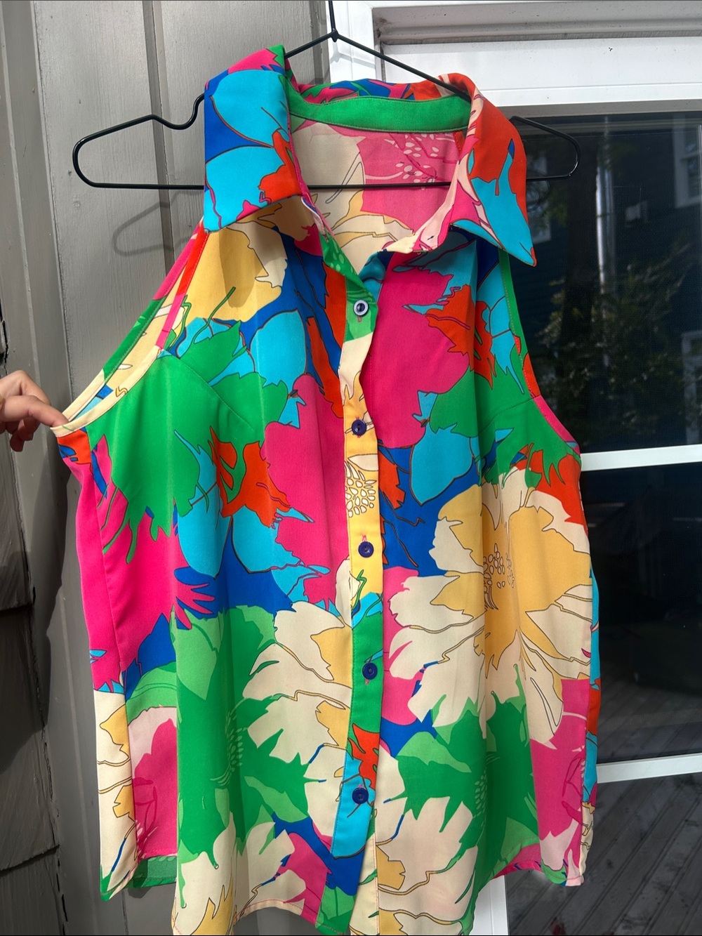 Cupshe Vibrant Multicolor Floral shoulder revealing Button-Up Blouse